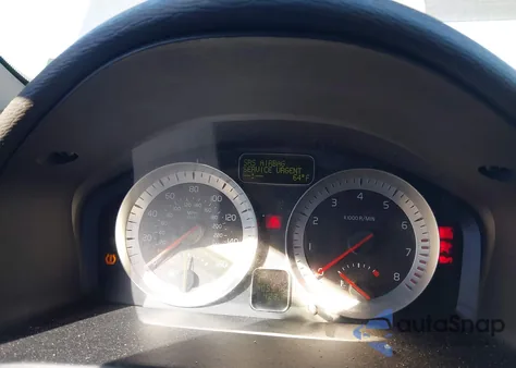 2012 Volvo C70 T5/T5 Platinum/T5 Premier Plus z USA, uszkodzony, nr VIN YV1672MC9CJ125044